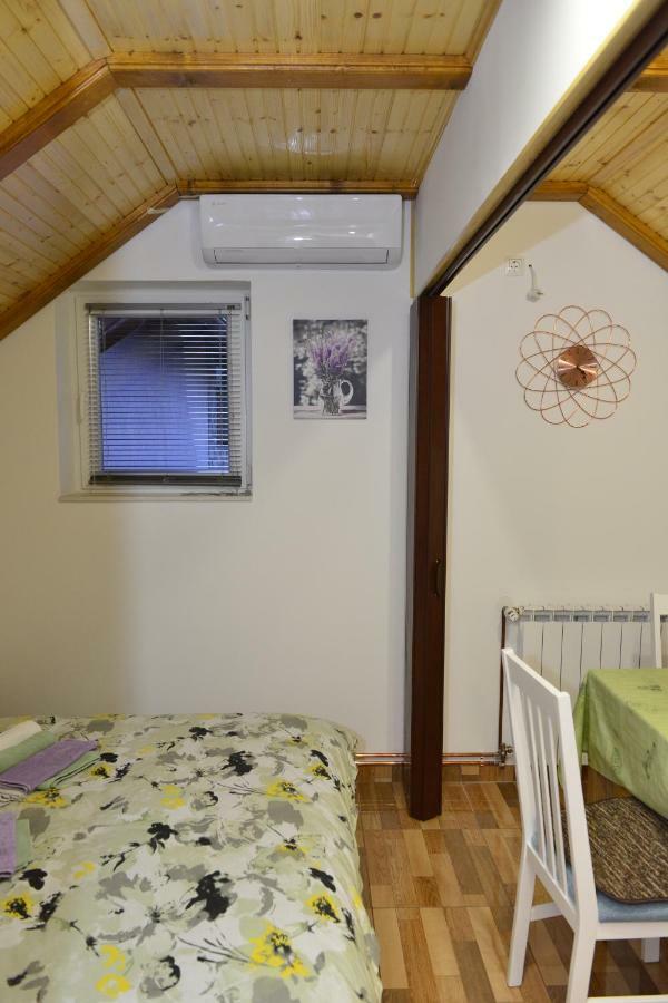 Apartmani Miscevic Josipdol Extérieur photo